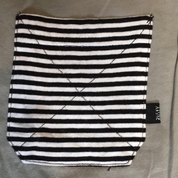 Rusty Pocket Tank! - Picture 2 of 4